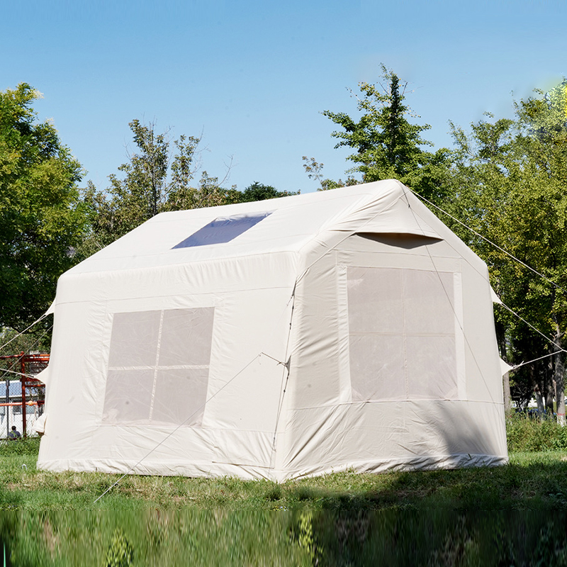 Aufblasbares Zelt mit Sonnenschutz und Sonnenschutz