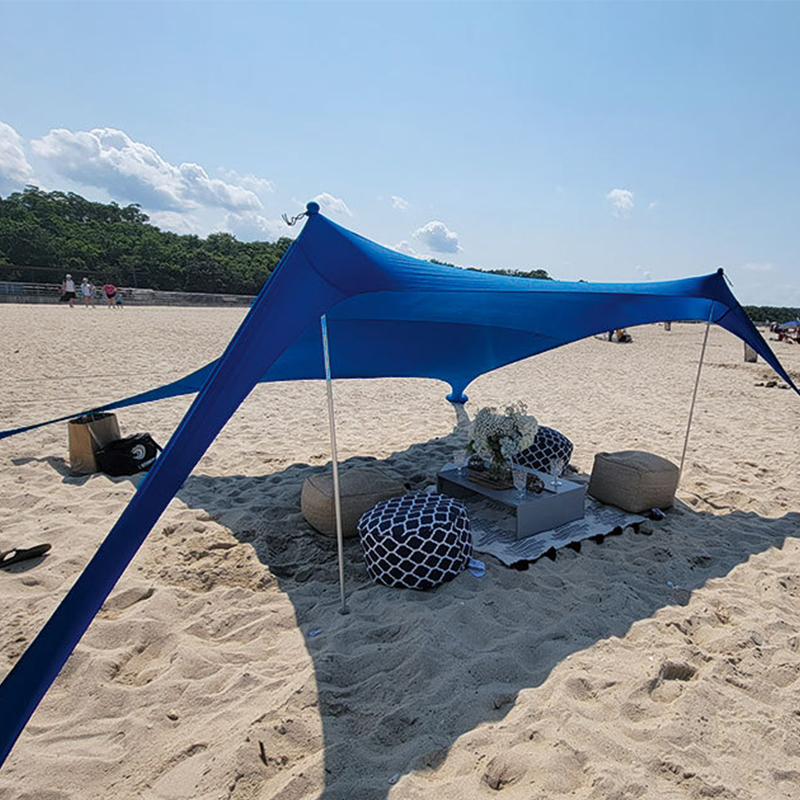 Quadratisches Strandzelt