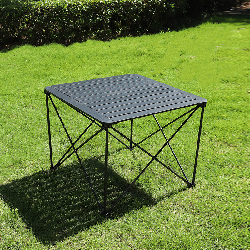 Rolltisch aus Aluminium