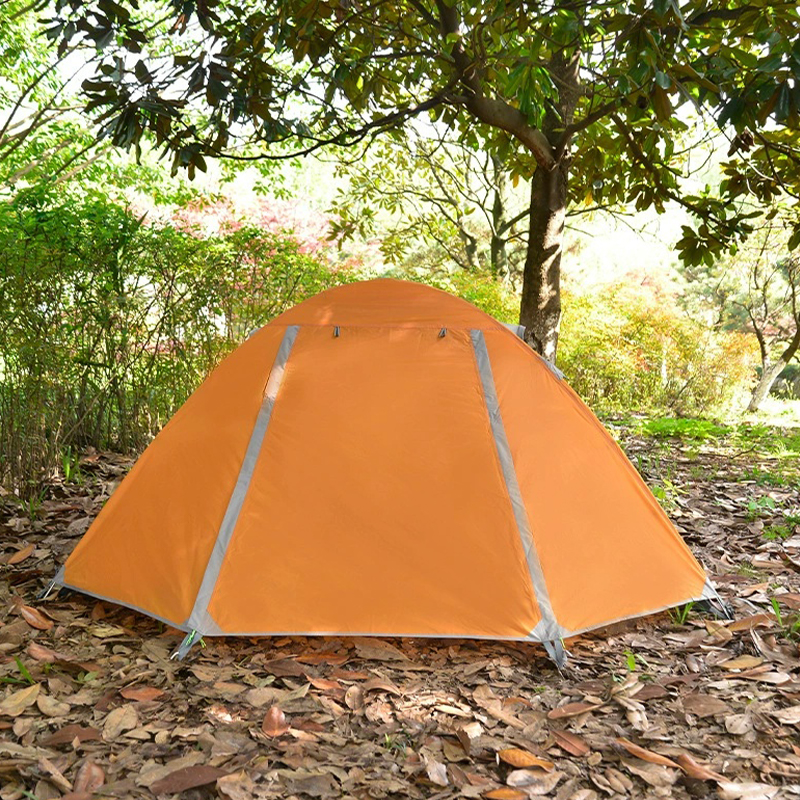 Doppelwandiges orangefarbenes Campingzelt MSCT126