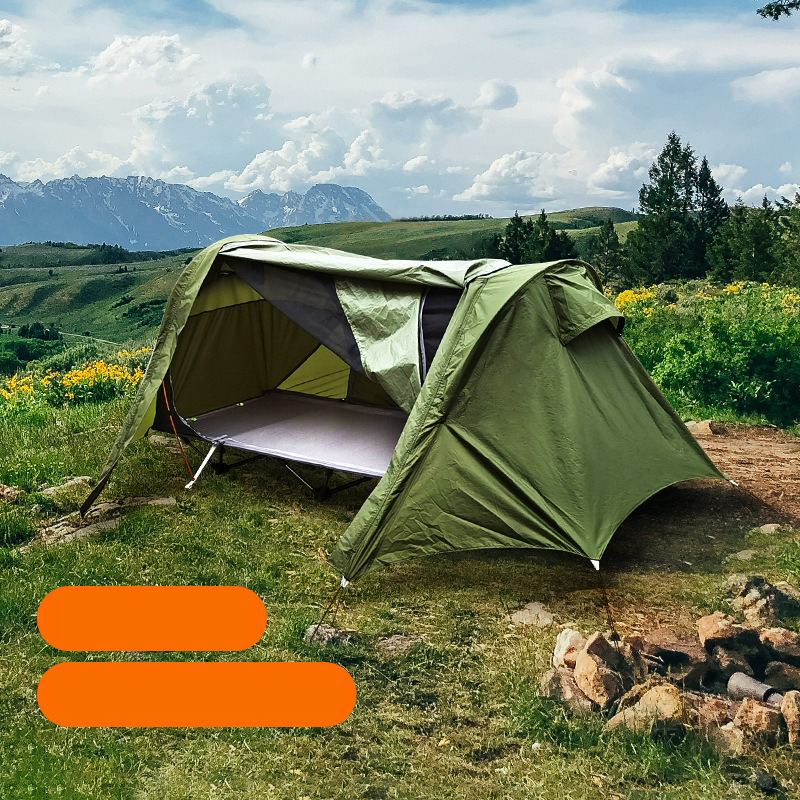 Campingzelt mit Klappbett